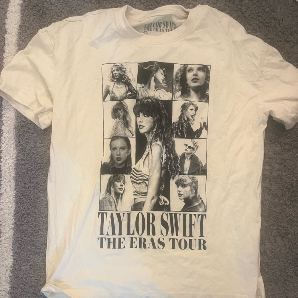 Taylor Swift Eras Tour Shirt Womens Small